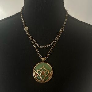 Beautiful Vintage Lucky Brand Pendant Necklace
